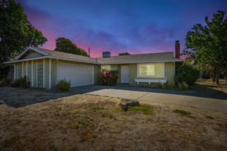 6800 53rd Ave, Sacramento, CA 95828