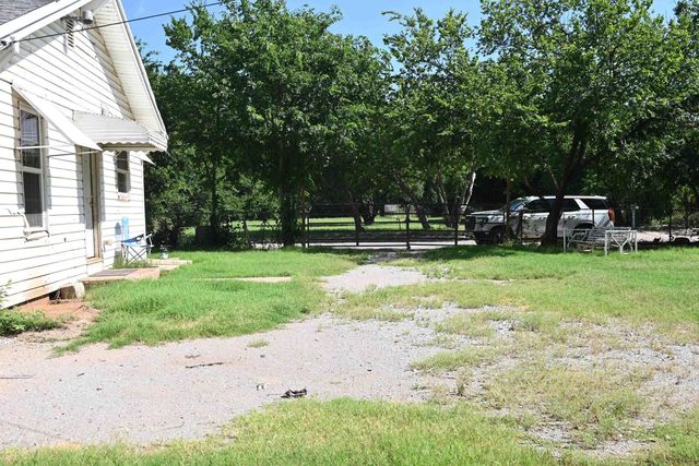 3001 BRIDWELL STREET, Wichita Falls, TX 76301