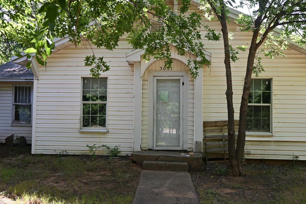 3001 BRIDWELL STREET, Wichita Falls, TX 76301