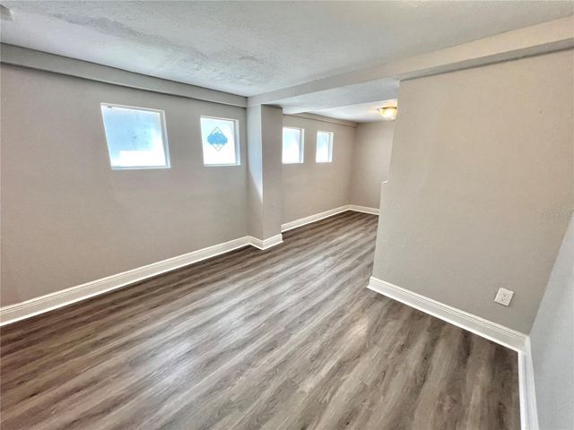 115 W ALLISON COURT, Tampa, FL 33603