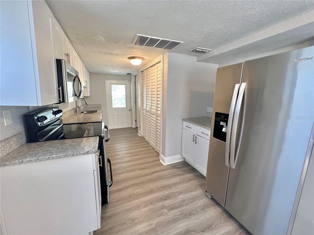 115 W ALLISON COURT, Tampa, FL 33603