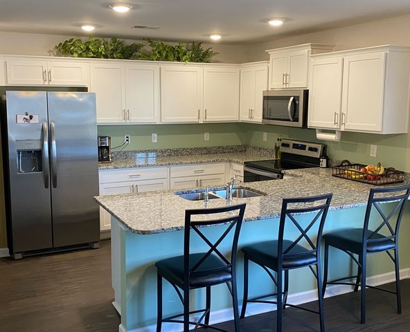 210 Bracken Woods Way, Piedmont, SC 29673