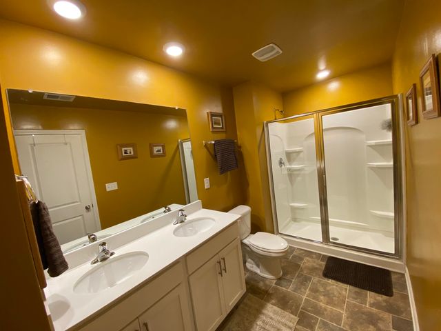 210 Bracken Woods Way, Piedmont, SC 29673