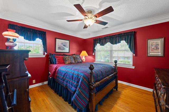 1126 Charwood Lane, Hixson, TN 37343