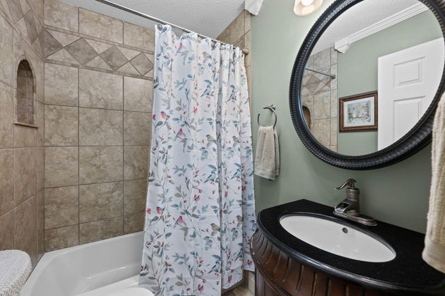 1126 Charwood Lane, Hixson, TN 37343