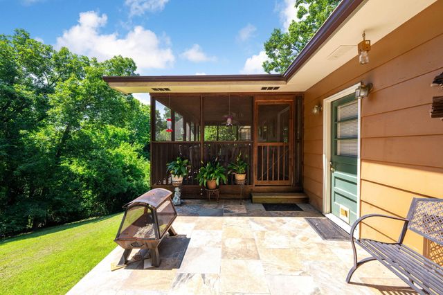 1126 Charwood Lane, Hixson, TN 37343