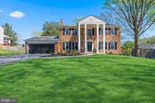 16905 OLD COLONY WAY, Rockville, MD 20853