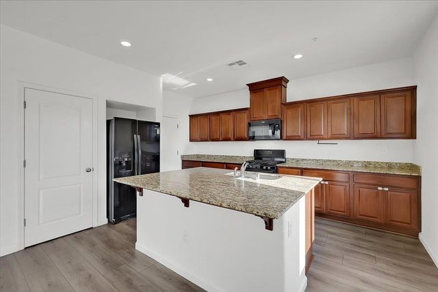 1548 Pheasant Run Dr, Arboga, CA 95961