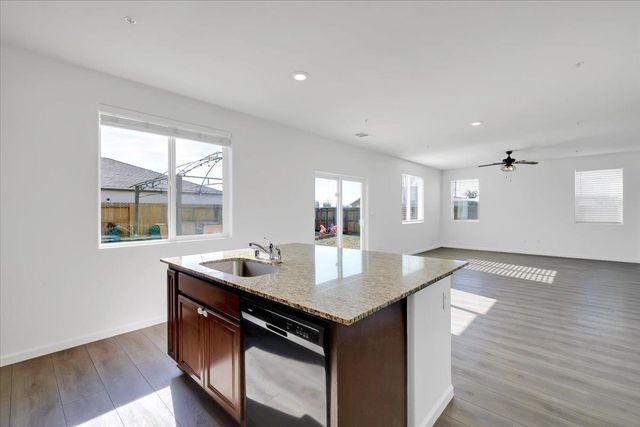 1548 Pheasant Run Dr, Arboga, CA 95961