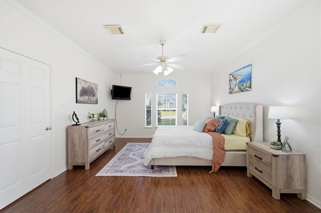 2222 Scenic Shore Drive, Seabrook, TX 77586