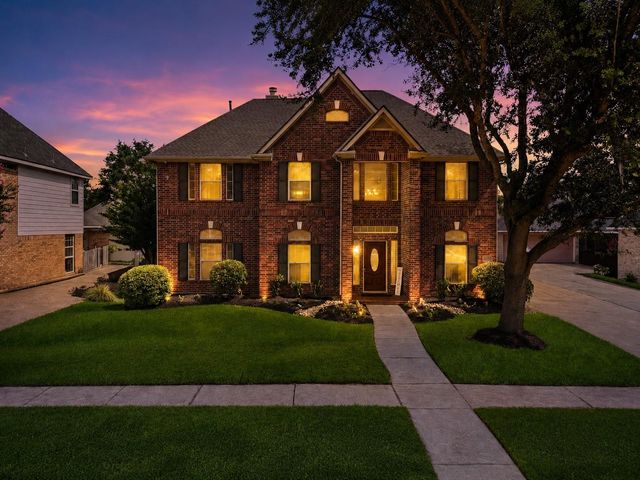 2222 Scenic Shore Drive, Seabrook, TX 77586