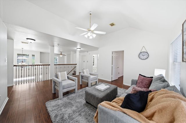 2222 Scenic Shore Drive, Seabrook, TX 77586
