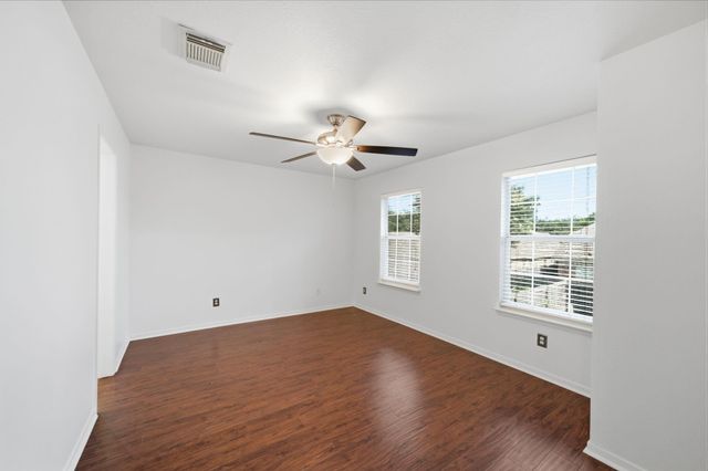 2222 Scenic Shore Drive, Seabrook, TX 77586