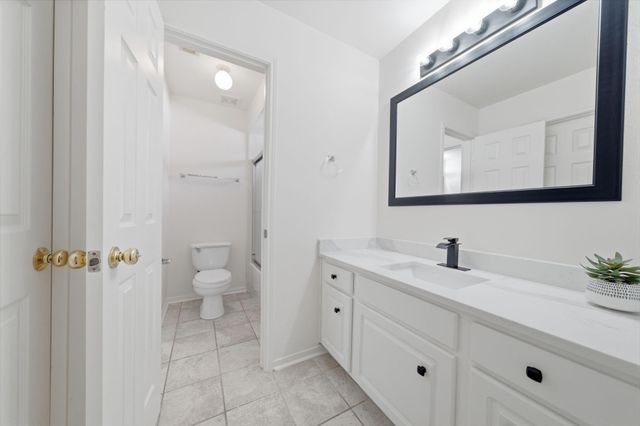 2222 Scenic Shore Drive, Seabrook, TX 77586