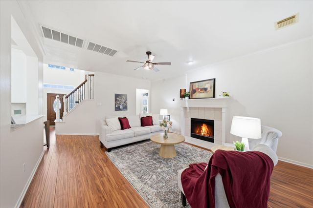 2222 Scenic Shore Drive, Seabrook, TX 77586