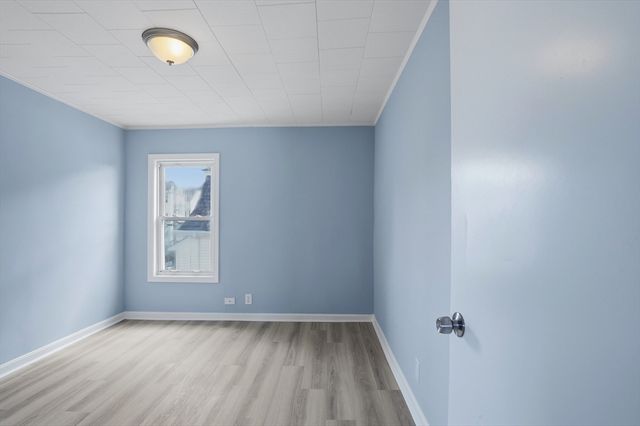 29 Palmer Street, Fall River, MA 02724