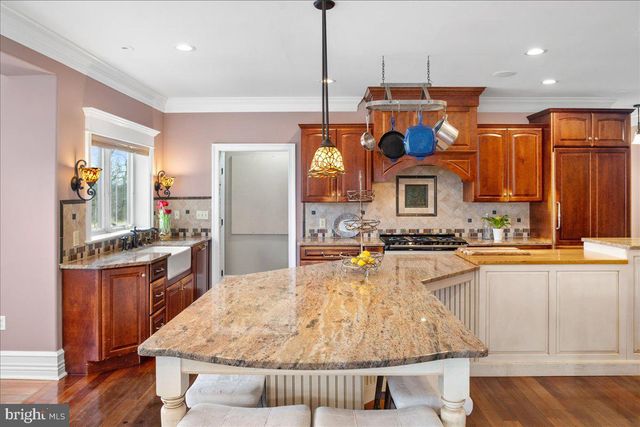 26 WORMANSVILLE RD, Pipersville, PA 18947