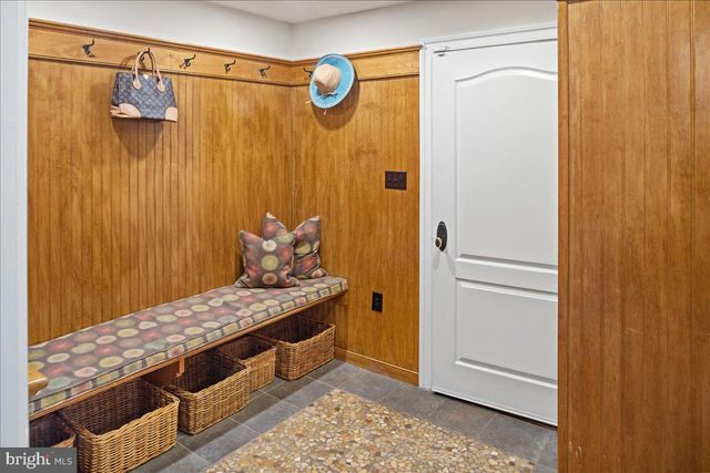 26 WORMANSVILLE RD, Pipersville, PA 18947