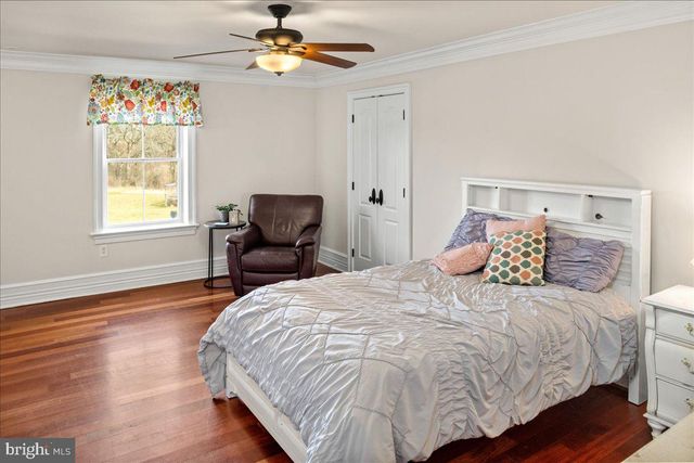 26 WORMANSVILLE RD, Pipersville, PA 18947