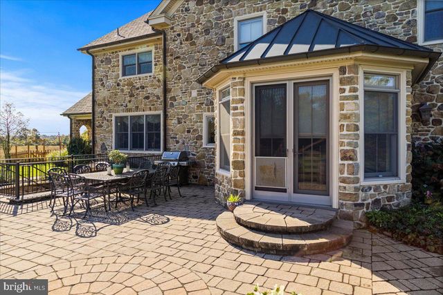 26 WORMANSVILLE RD, Pipersville, PA 18947