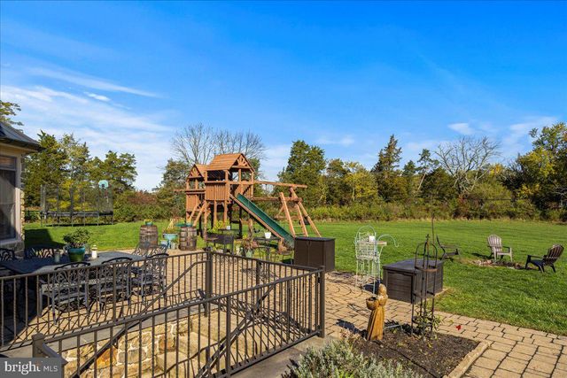 26 WORMANSVILLE RD, Pipersville, PA 18947