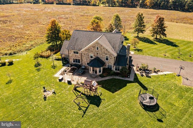 26 WORMANSVILLE RD, Pipersville, PA 18947