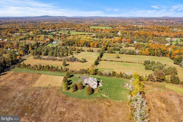 26 WORMANSVILLE RD, Pipersville, PA 18947