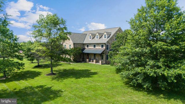 26 WORMANSVILLE RD, Pipersville, PA 18947