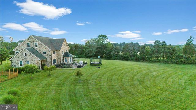 26 WORMANSVILLE RD, Pipersville, PA 18947