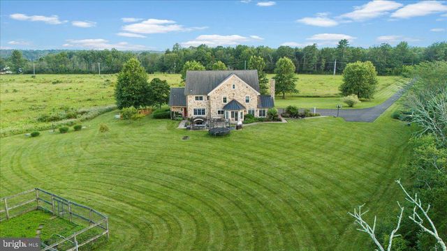 26 WORMANSVILLE RD, Pipersville, PA 18947