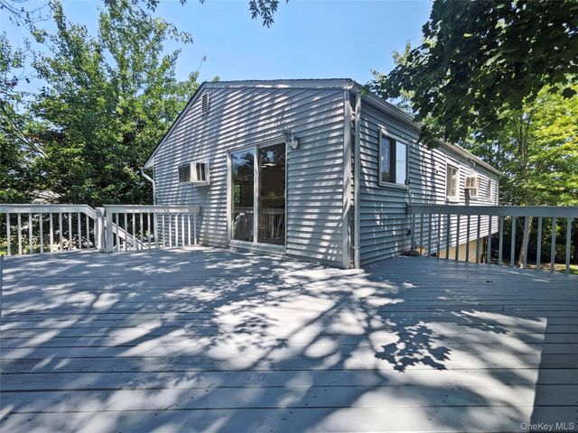 114 Berkeley Avenue, Selden, NY 11784
