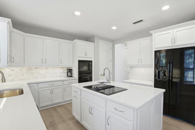 13 MADEIRA COURT, Palm Coast, FL 32137