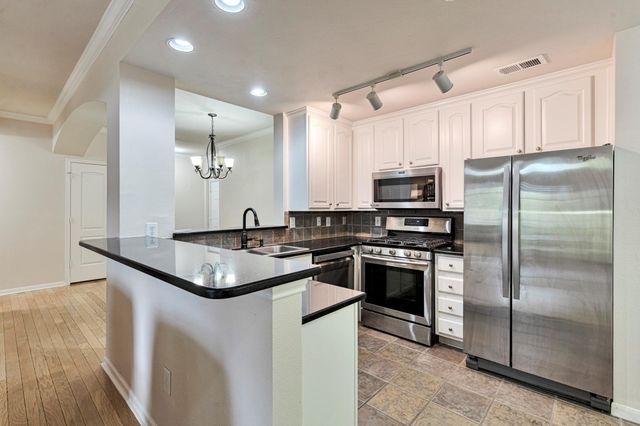 9525 N Capital Of Texas Highway 124, Austin, TX 78746