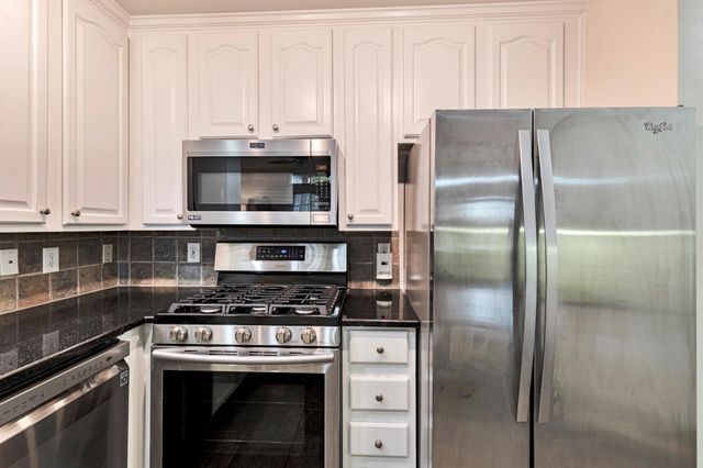 9525 N Capital Of Texas Highway 124, Austin, TX 78746