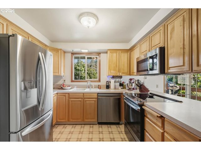 600 S SHOBERT St, Ridgefield, WA 98642