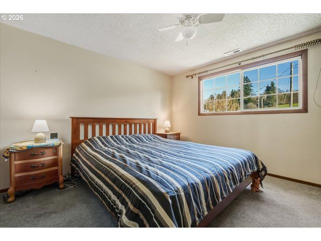 600 S SHOBERT St, Ridgefield, WA 98642