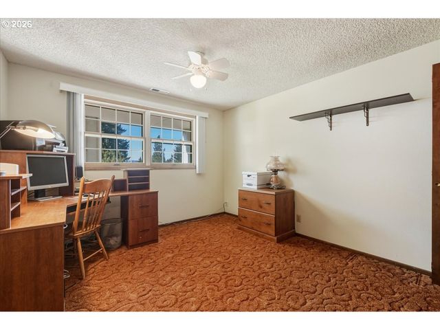 600 S SHOBERT St, Ridgefield, WA 98642