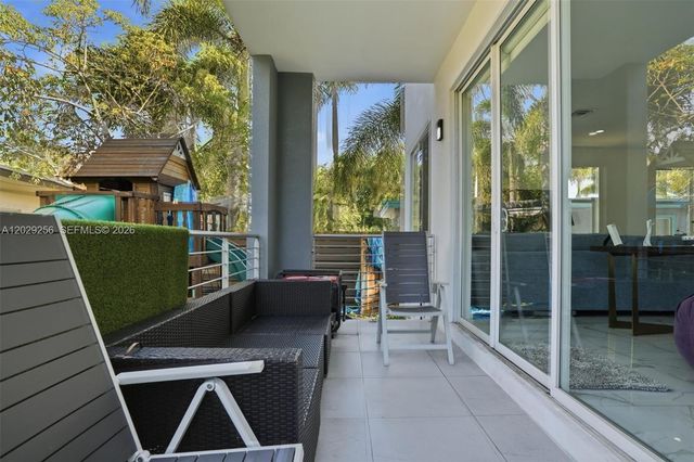1417 NE 17th Street, Fort Lauderdale, FL 33305