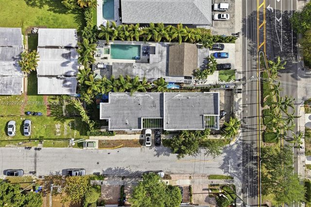 1417 NE 17th Street, Fort Lauderdale, FL 33305