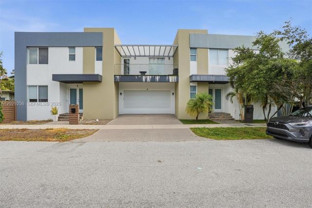 1417 NE 17th Street, Fort Lauderdale, FL 33305
