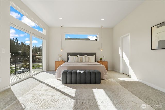 22532 70th Place W, Mountlake Terrace, WA 98043