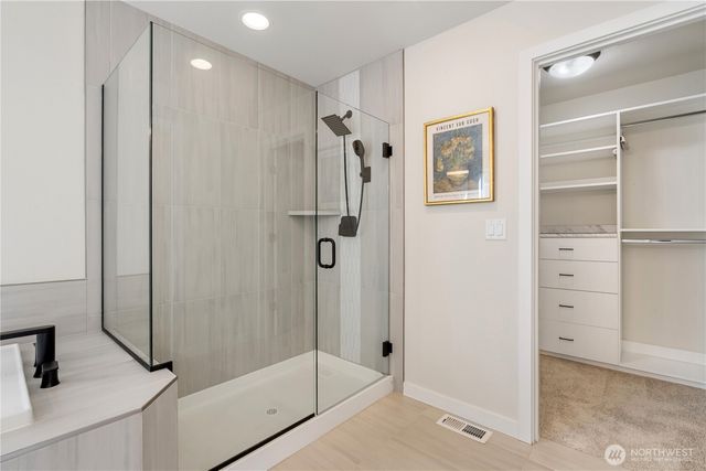 22532 70th Place W, Mountlake Terrace, WA 98043