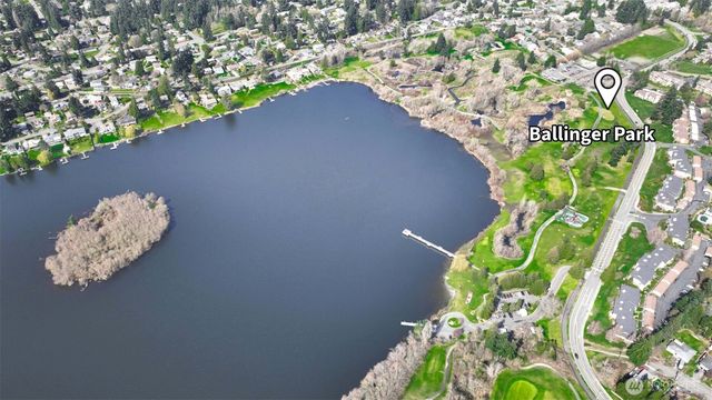 22532 70th Place W, Mountlake Terrace, WA 98043