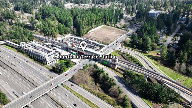 22532 70th Place W, Mountlake Terrace, WA 98043