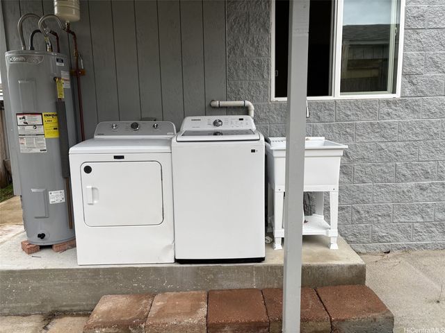 1645-A Kamehameha IV Road, Honolulu, HI 96819