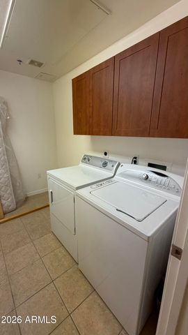 2302 N CENTRAL Avenue 411, Phoenix, AZ 85004