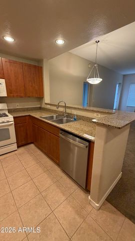 2302 N CENTRAL Avenue 411, Phoenix, AZ 85004