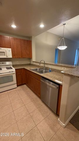 2302 N CENTRAL Avenue 411, Phoenix, AZ 85004