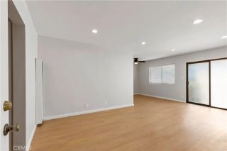 1107 E 3rd 8, Long Beach, CA 90802