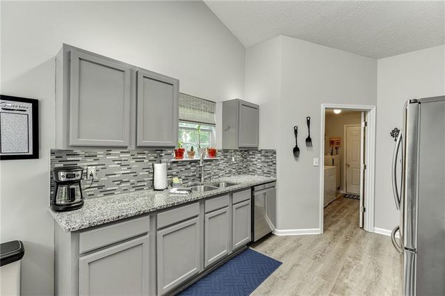 6211 Huntcliff Drive, Flowery Branch, GA 30542